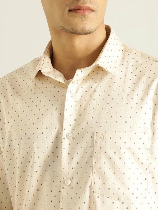 Indian Terrain Men All Over Print Off White Shirt